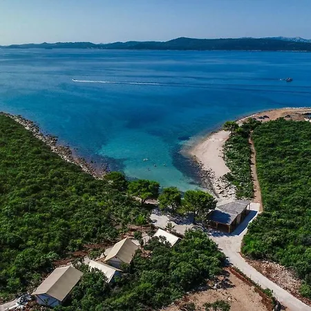 Mobile Homes At Kamp alanı 2*