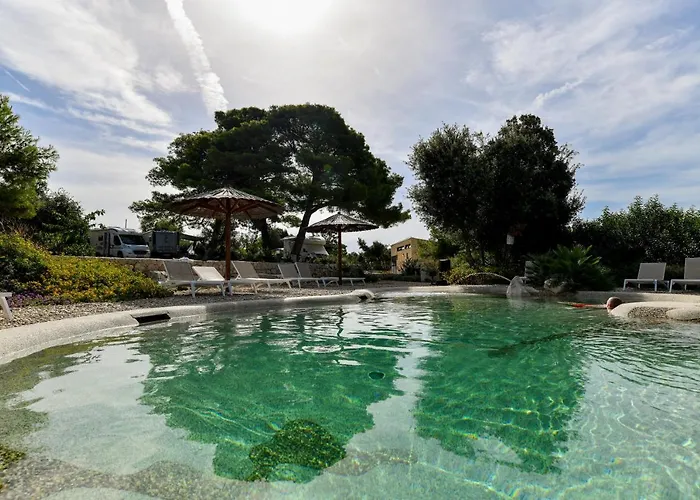 キャンプ場 Mobile Homes At 2*