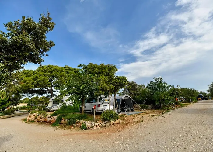 אתר קמפינג Mobile Homes At