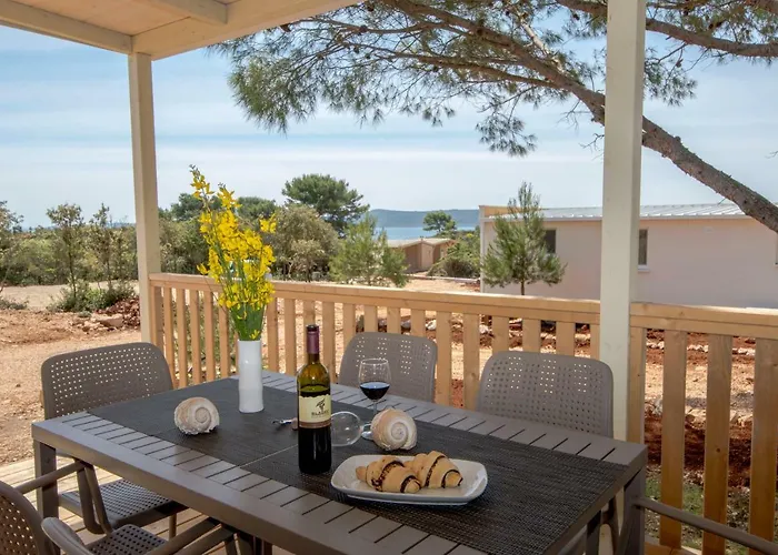 Mobile Homes At キャンプ場