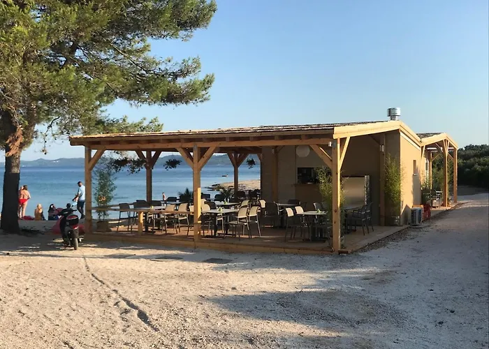 Mobile Homes At キャンプ場 ウグリャン