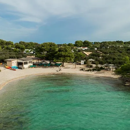 キャンプ場 Mobile Homes At 2*