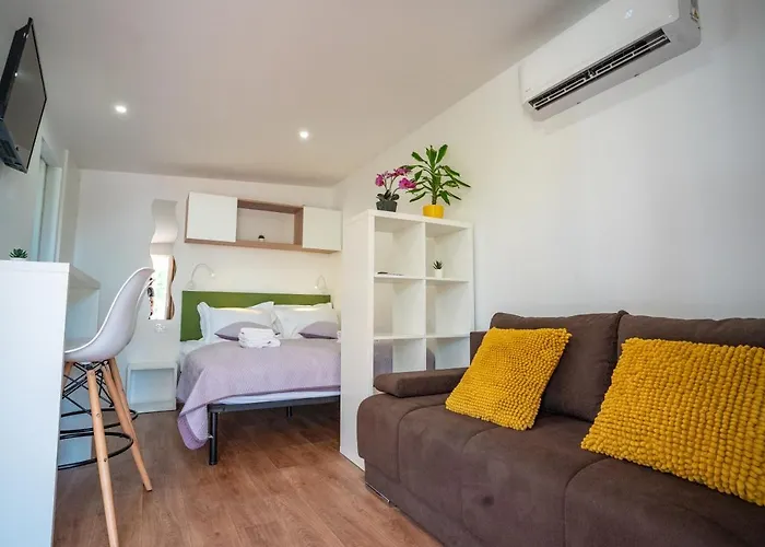 Mobile Homes At Campingplads Ugljan