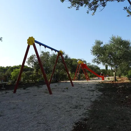 אתר קמפינג Mobile Homes At