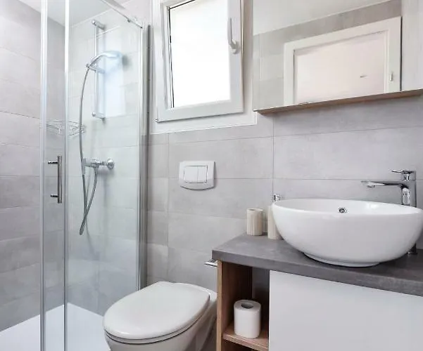 Кемпинг Mobile Homes At 2*